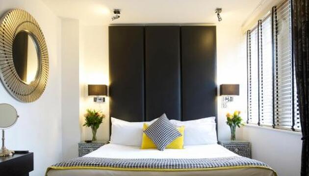 Photo – Apartments Strozzi Palace Suites by Mansley
