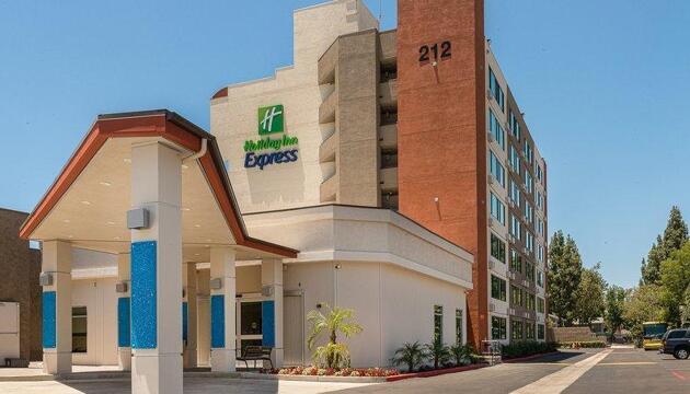 Photo – Holiday Inn Express Fullerton-Anaheim, an IHG Hotel