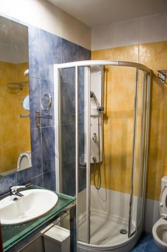 Foto del baño de Hostel Burgos