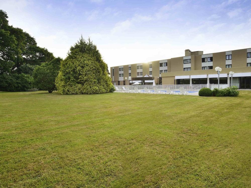 Foto del exterior de Hotel Novotel Bayeux