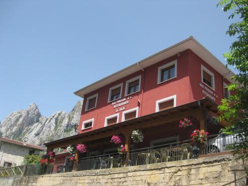 Foto del entorno de Hostal el Duje