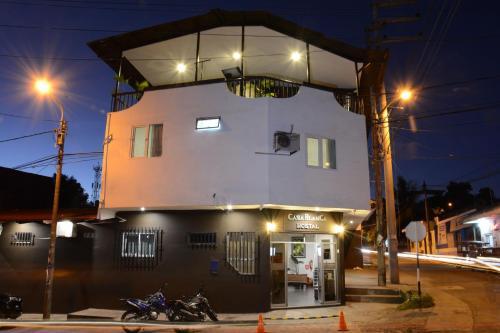 Foto del exterior de Hostal Casa Blanca