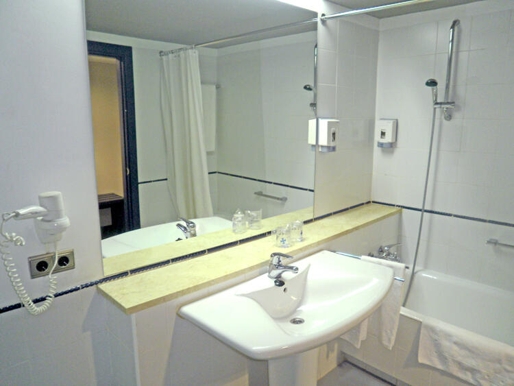 Foto del baño de Hotel Ibis Styles Zaragoza Ramiro I