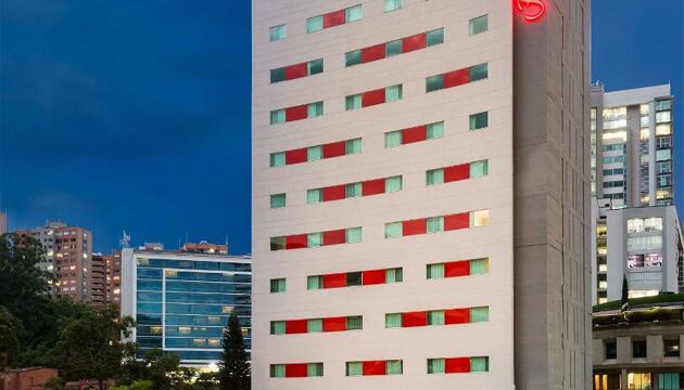 Foto de Hotel Hampton by Hilton Medellin