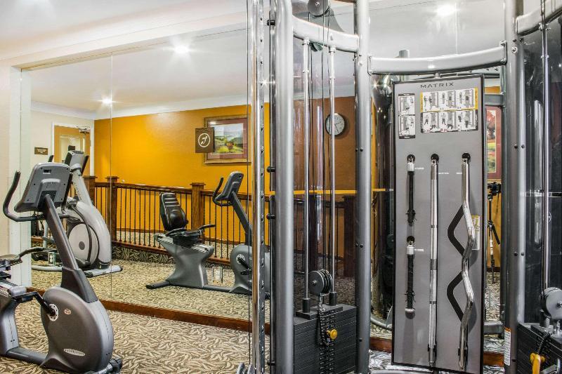 Foto de los servicios de Hotel Comfort Inn &amp;amp; Suites Durango