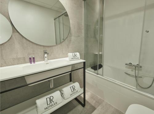 Foto del baño de Apartamentos Dos Rios Avenida Ainsa