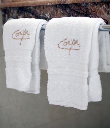 Foto del baño de Hotel Can Xim