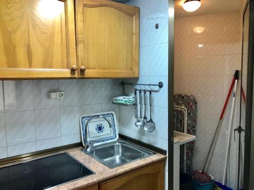 Foto de una habitación de Alquileres Vacacionales Torpa - Aloturin Benidorm