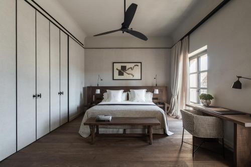 Room – Hotel Can Ferrereta