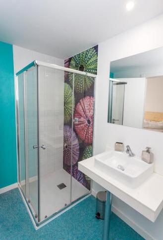 Foto del baño de We Hostel Palma - Albergue Juvenil