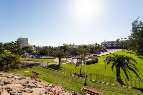 Foto del entorno de Apartamentos B´SLOW San Agustín