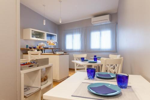 Dining – L&amp;#039;Approdo Hotel