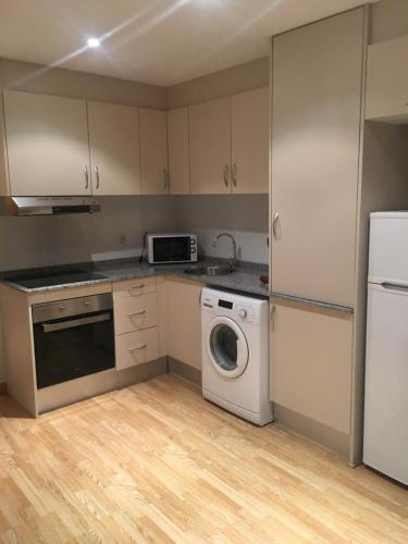 Foto de una habitación de Apartamentos Sant Jordi