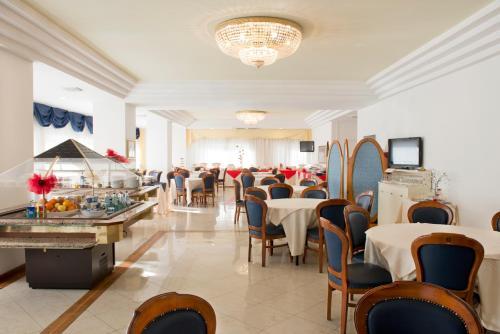 Foto de restauración de Hotel City
