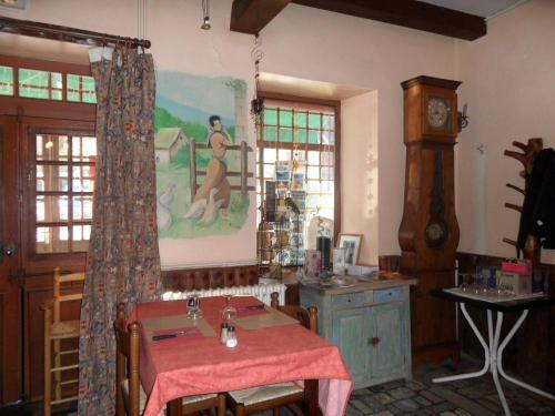 Foto de restauración de Auberge La Bergerie