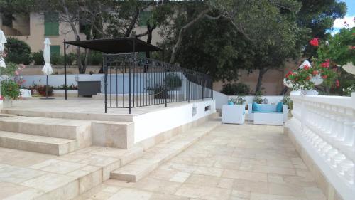 Foto de una habitación de Hotel La Calanque