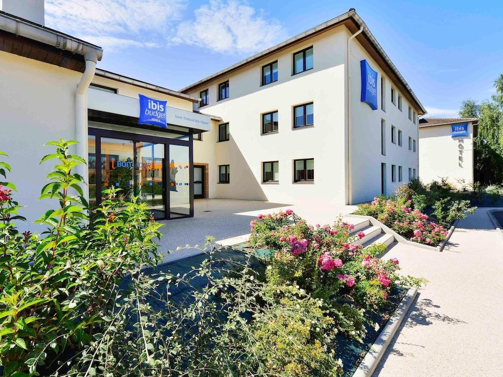 Foto del exterior de Hotel ibis budget Marne la Vallée