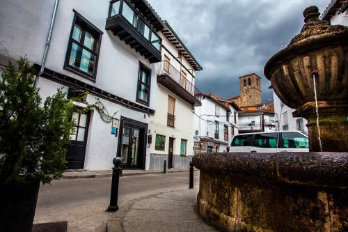 Foto del entorno de Apartamentos La Plaza