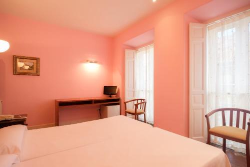 Foto de una habitación de Hotel Playa de Luanco