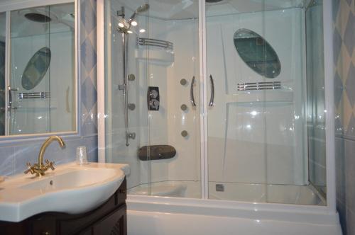 Foto del baño de Hostal El Marqués
