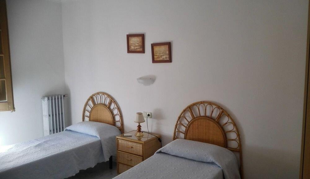 Foto general de Hostal Montserrat