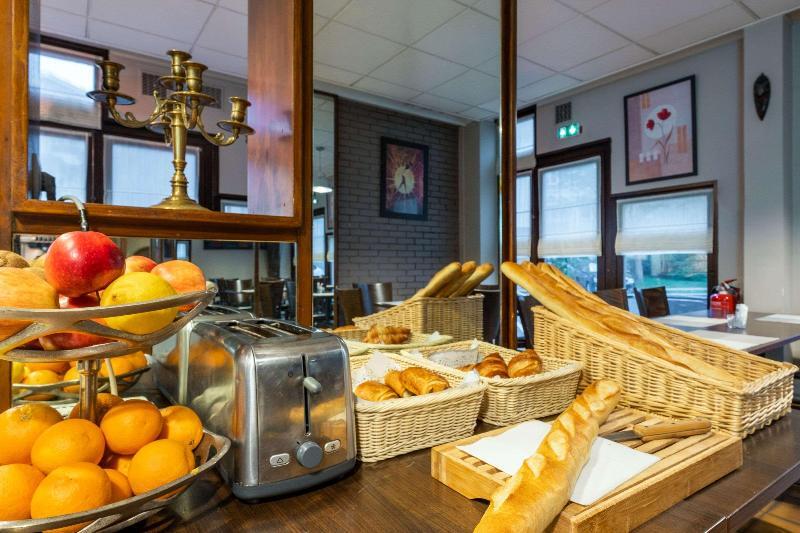 Foto de restauración de Comfort Hotel Cachan Paris Sud