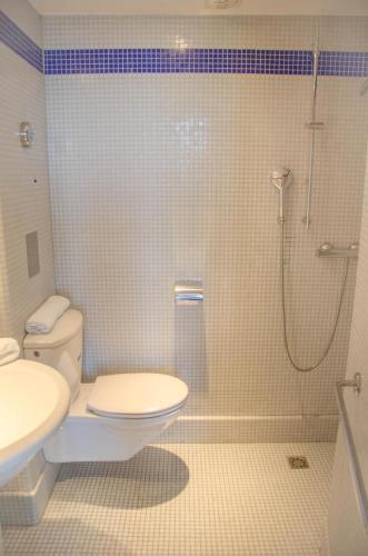Bathroom – Hôtel California