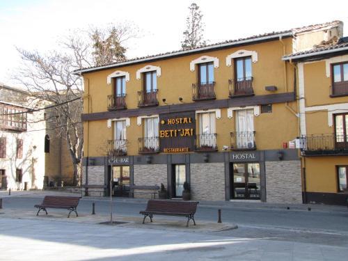 Foto del exterior de Hostal Beti-jai