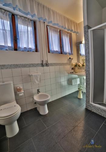Foto del baño de Hotel Italia