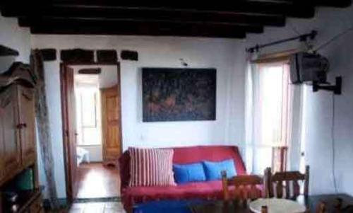Foto de una habitación de Casas y chalets Castillo Gualisancho