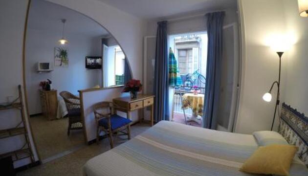 Foto de Apartamentos Montserrat