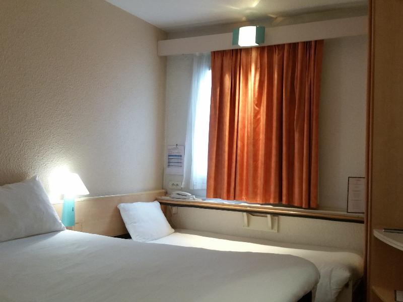 Foto de una habitación de Hotel ibis Niort Marais Poitevin