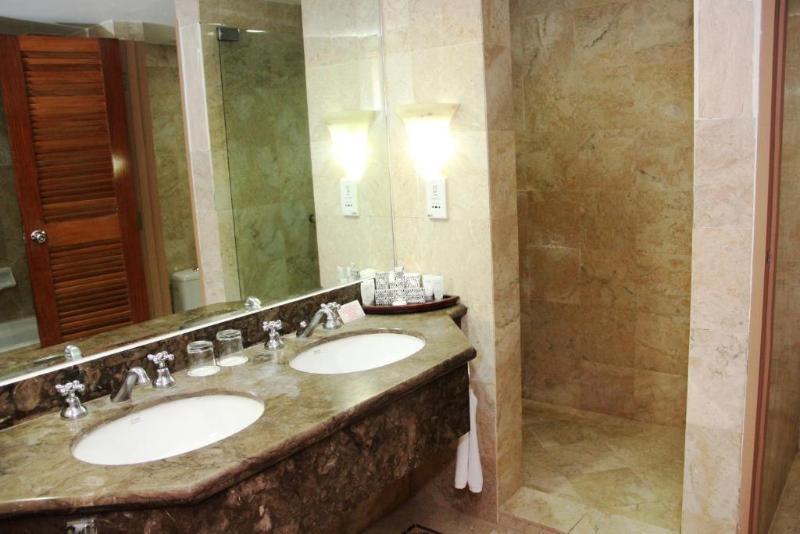 Foto del baño de Complejo Corus Paradise Resort Port Dickson