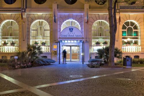 Foto del exterior de Grand Hotel Astoria
