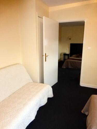 Foto de una habitación de Hôtel Ariane &amp;amp; SPA