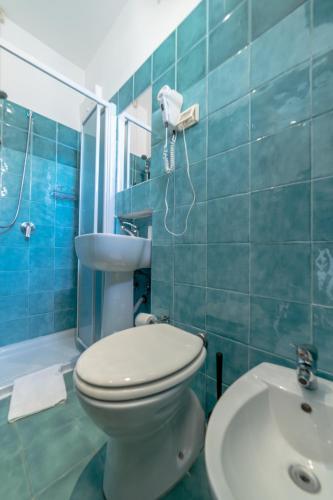 Foto del baño de Albergue YellowSquare Rome