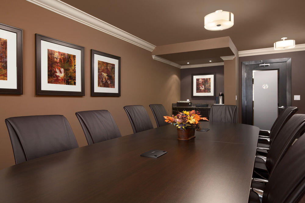 Foto de los servicios de Hotel Ramada by Wyndham Surrey/Langley