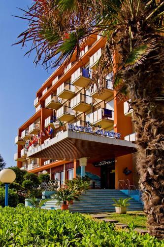 Foto del exterior de Hotel Oliver