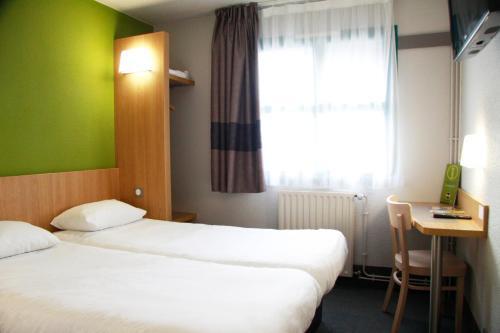 Room – B&amp;amp;B Hôtel Vierzon