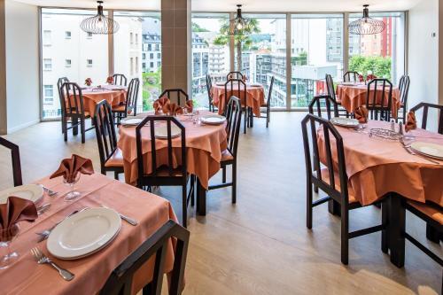 Foto de restauración de Hôtel Acadia