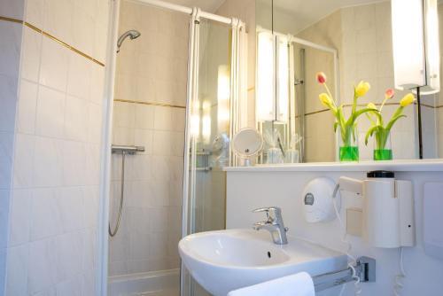Foto del baño de Hotel Schere