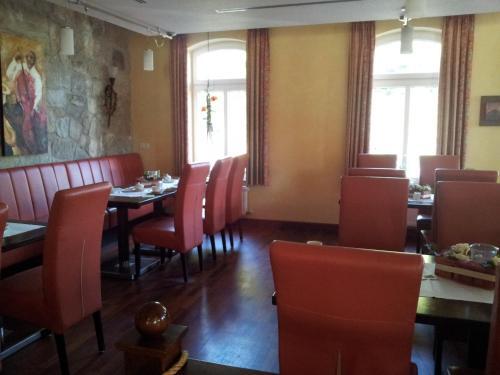 Foto de restauración de Hotel Restaurant Am Pfauenhof