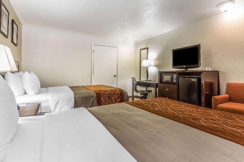 Foto de una habitación de Hotel Comfort Inn Santa Cruz