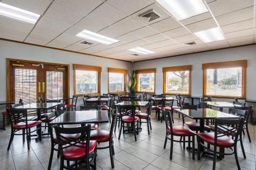 Foto de restauración de Hotel Best Western Central Inn