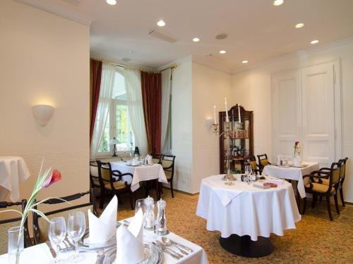 Foto de restauración de Parkhotel Bilm im Glück am Stadtrand Hannovers