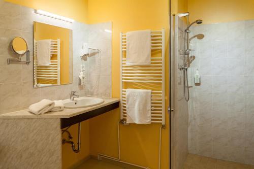 Foto del baño de Landhotel Zur Linde