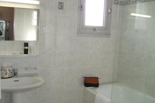 Foto del baño de Hotel Citotel Saint Jacques