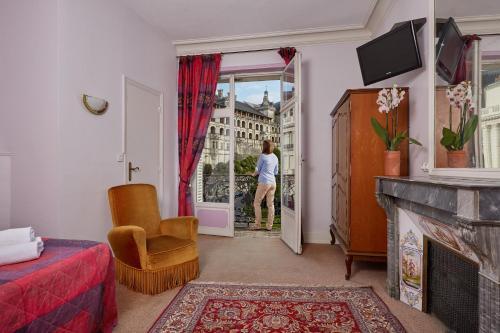 Room – Hôtel De France Et De Guise