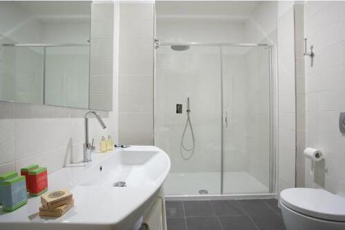 Foto del baño de Hotel Aurora