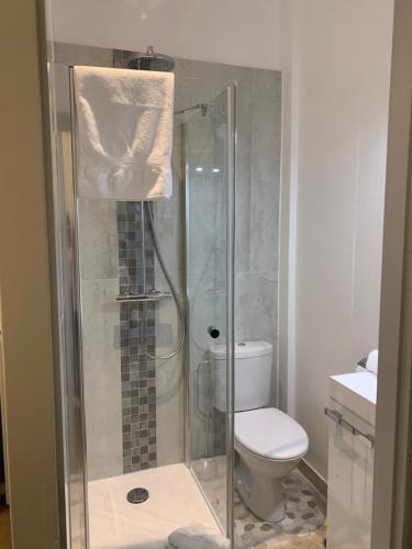 Foto del baño de Hotel Restaurant Dontenville